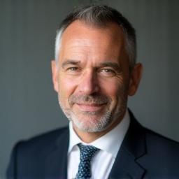 Kovács István, Vezető Pénzügyi Stratéga